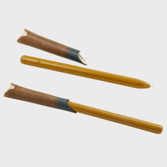Fantastic Beasts - Newt Scamander Illuminating Wand Pen (Stationery)