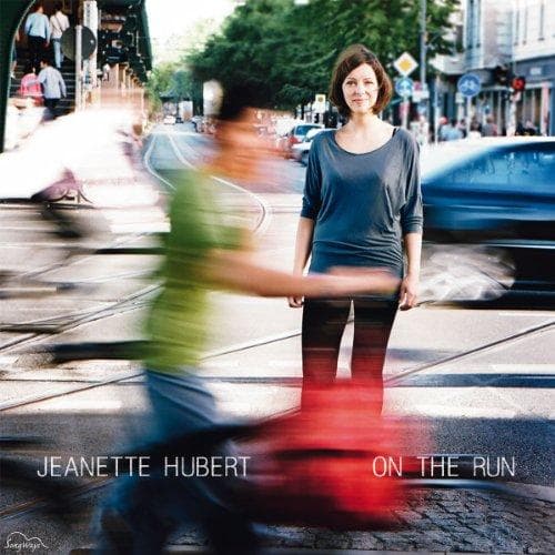 Jeanette Hubert - On The Run (CD)